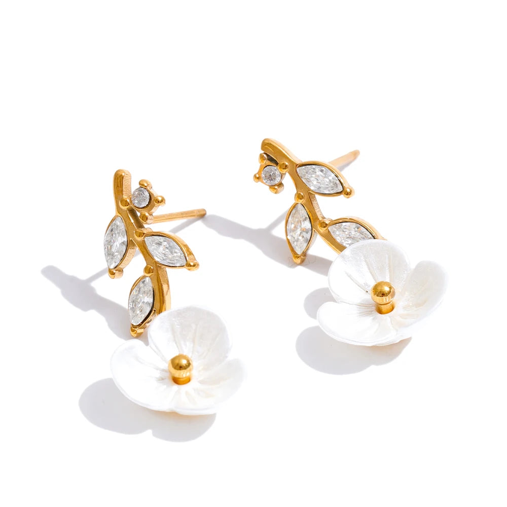 Studded Abstract Cubic Zirconia