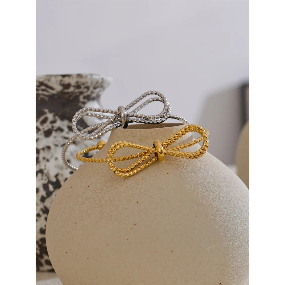 Darling Cuff Bow