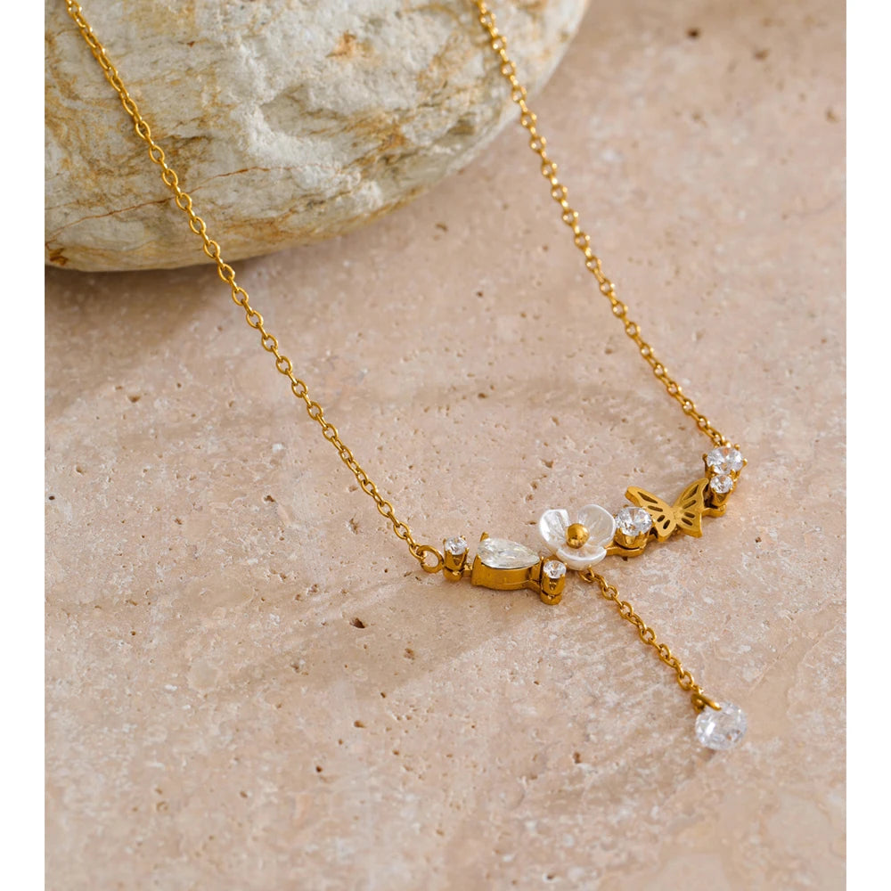 Studded Abstract Premium